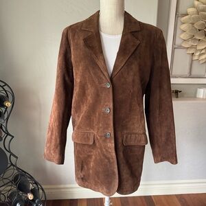 Margaret Godfrey‎ Brown Garment